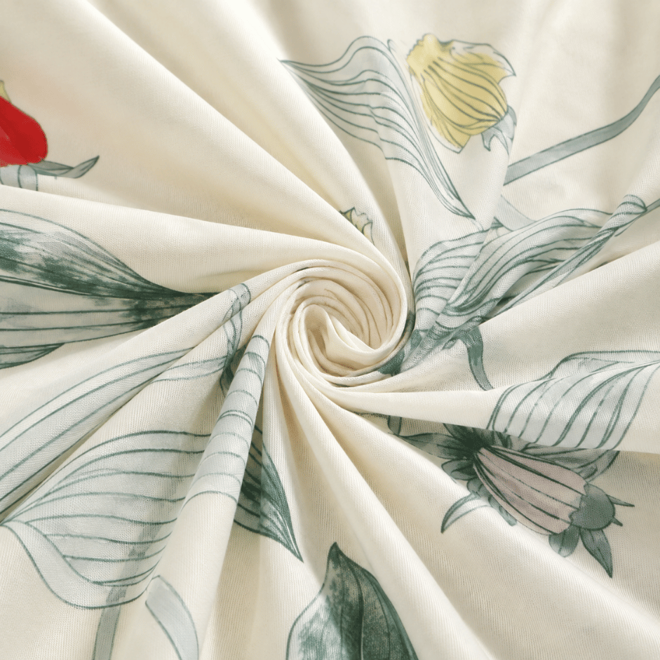 Scanshop India Cream-Coloured & Green Floral 300 TC Queen Bedsheet with 2 Pillow Covers 4