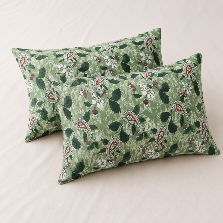 Scanshop India Green Bedsheet with 2 Pillow Covers 2