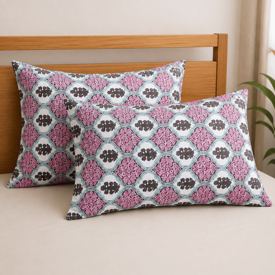 Scanshop India Multicoloured Geometric Bedsheet with 2 Pillow Covers 2