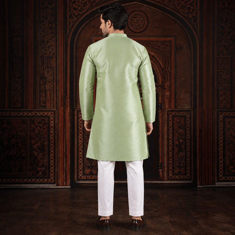 Krishna ethnic Men Green Woven Design Straight Kurtas (1)