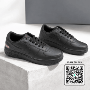 Vanshika Lifestyle Sleek Black Comfort Sneakers